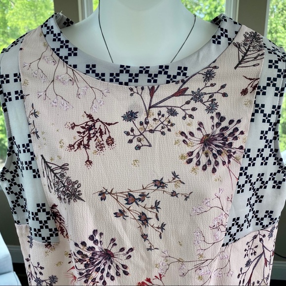 {ZARA WB Collection} Patterned Top - Picture 6 of 9